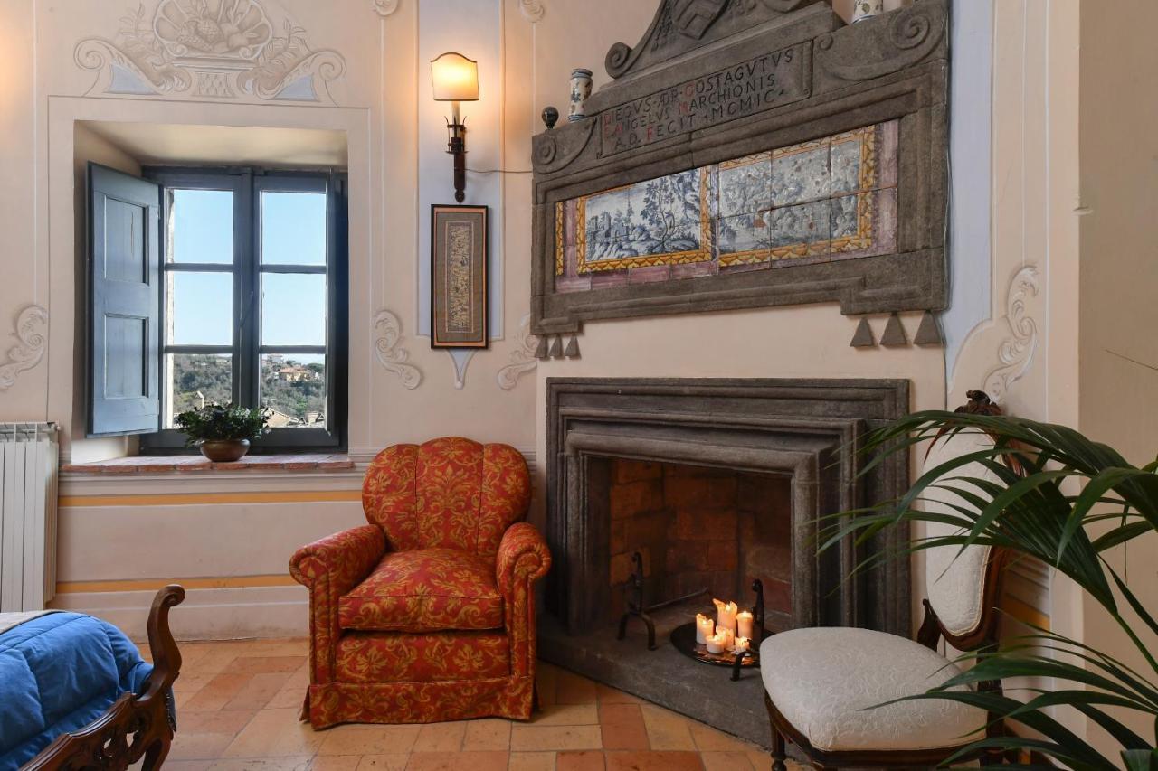Castello Costaguti Hotel Roccalvecce Bagian luar foto