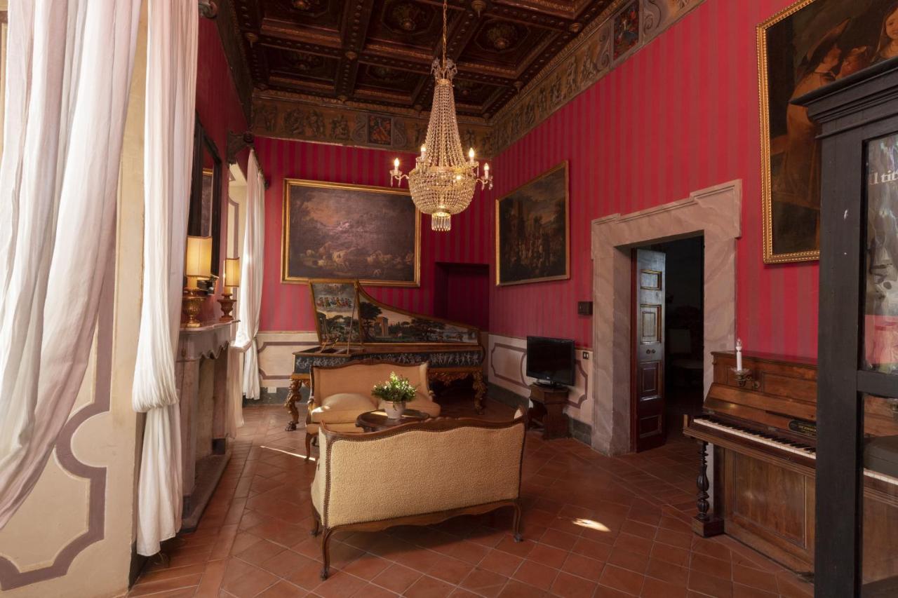 Castello Costaguti Hotel Roccalvecce Bagian luar foto