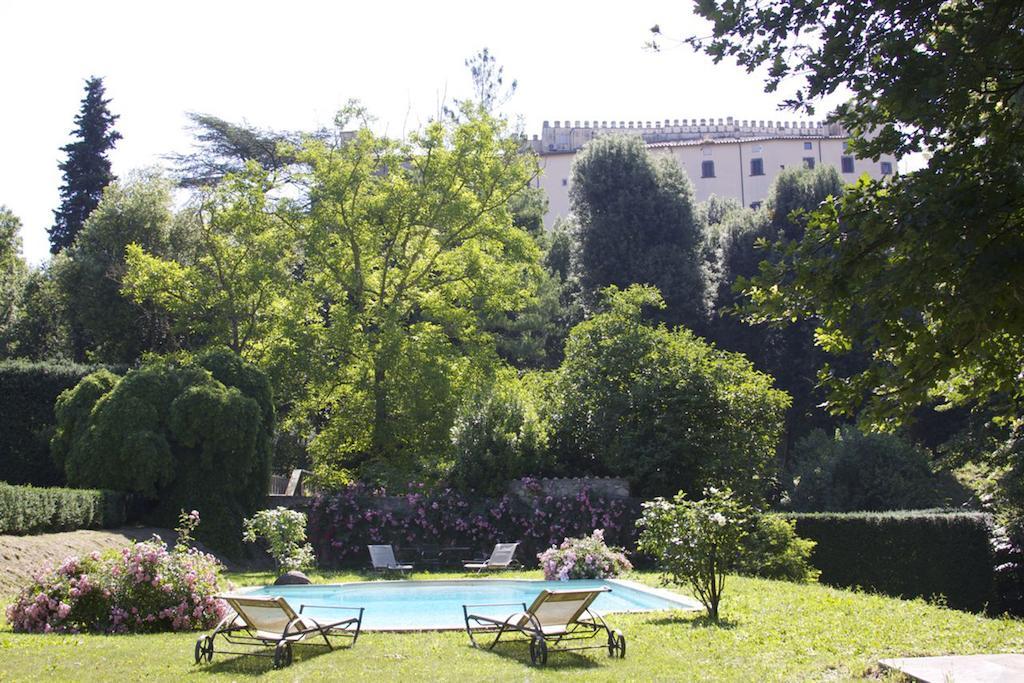 Castello Costaguti Hotel Roccalvecce Bagian luar foto